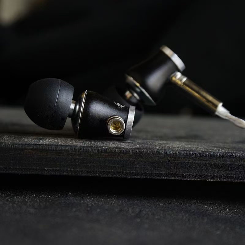 Auriculares Intrauditivos HiFi - Type C Wired Earphones With Mic reseña y precio